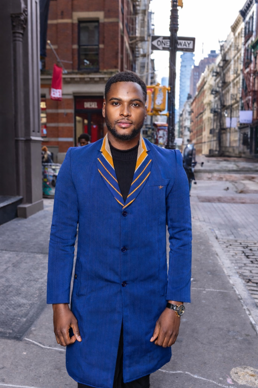 Three-Quarter-Length Azure Blue Coat with Contrasting Notched Lapel