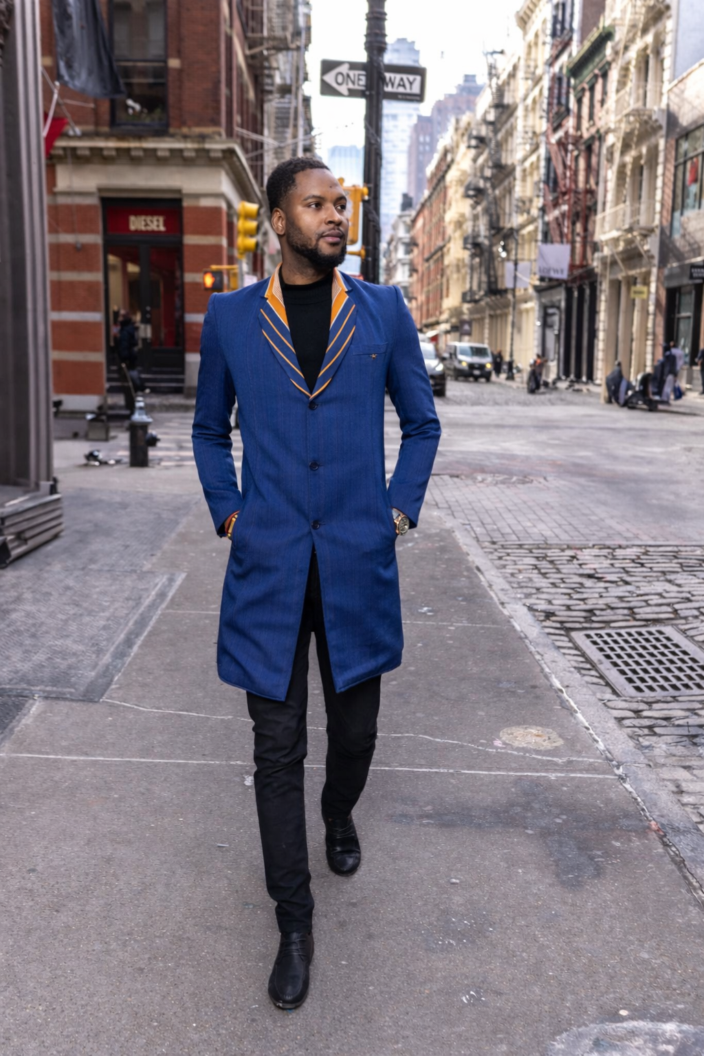 Three-Quarter-Length Azure Blue Coat with Contrasting Notched Lapel